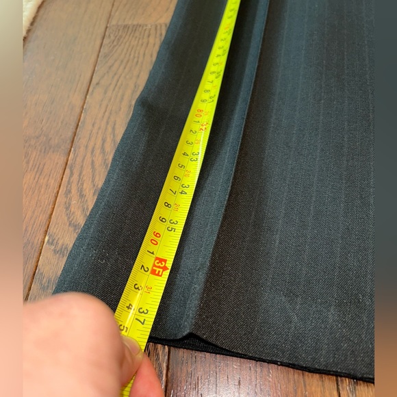 Arrow Set of Matching Blazer and Dress Pants from Macy (cover included) - Picture 6 of 6